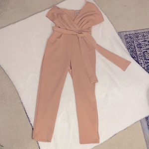 Classy off the shoulder Jumpsuit